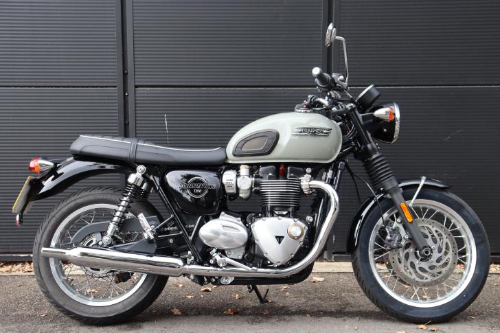 Triumph BONNEVILLE T120