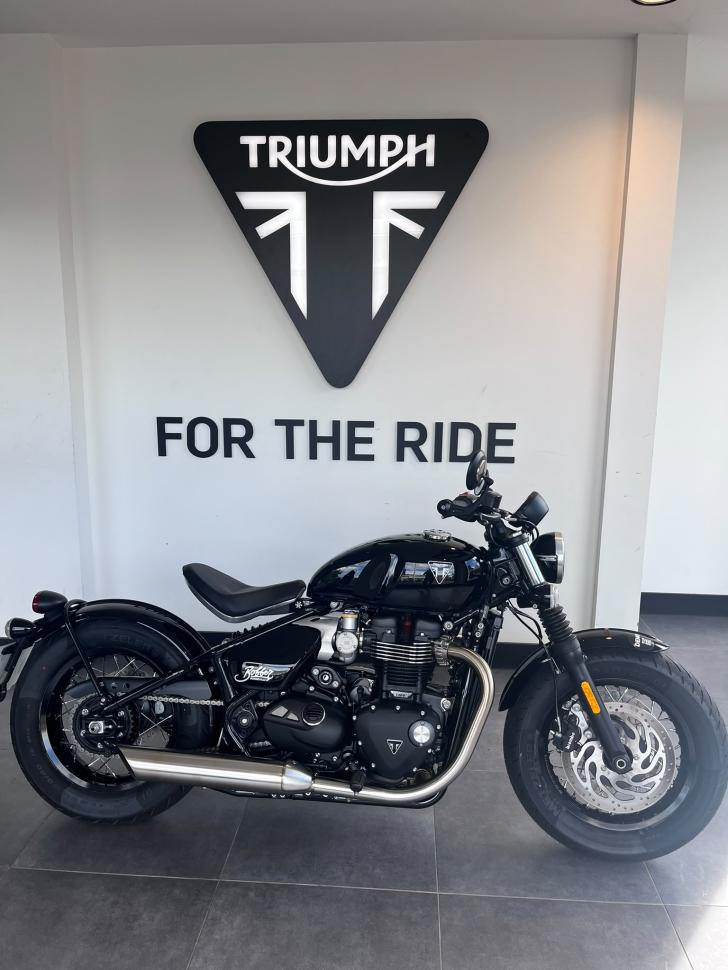 Triumph BOBBER