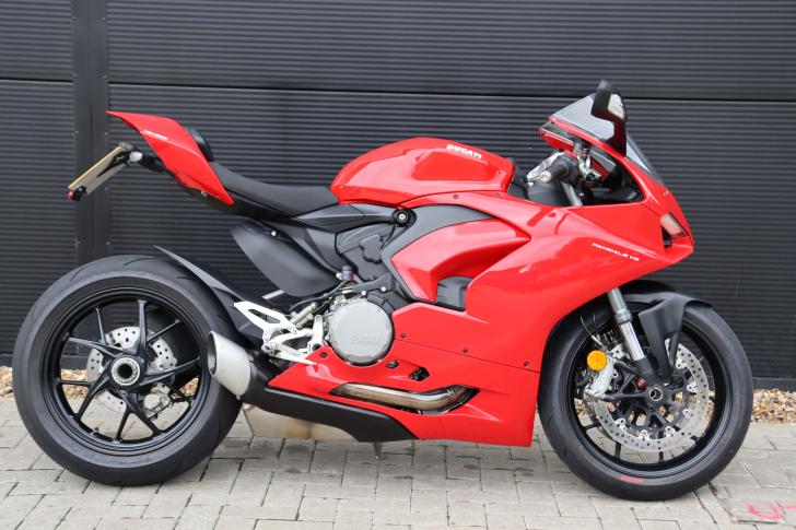 Ducati PANIGALE V2