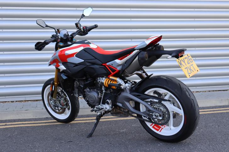 Ducati HYPERMOTARD V2 SP