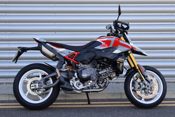 Ducati HYPERMOTARD V2 SP