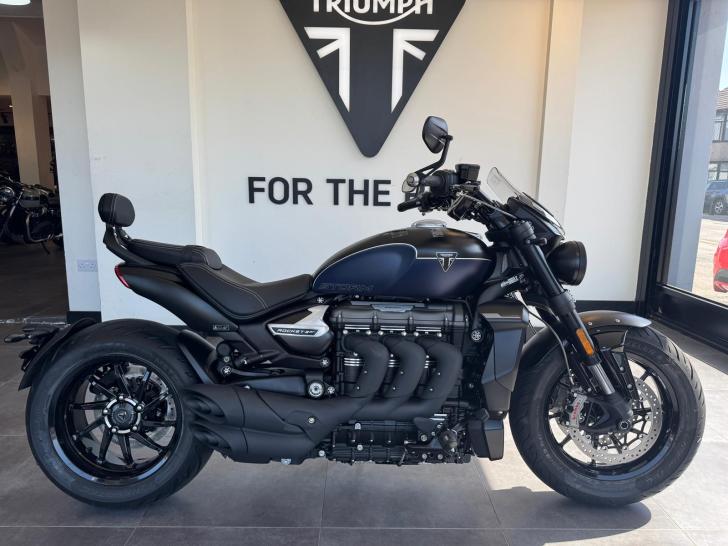 Triumph ROCKET 3 STORM GT