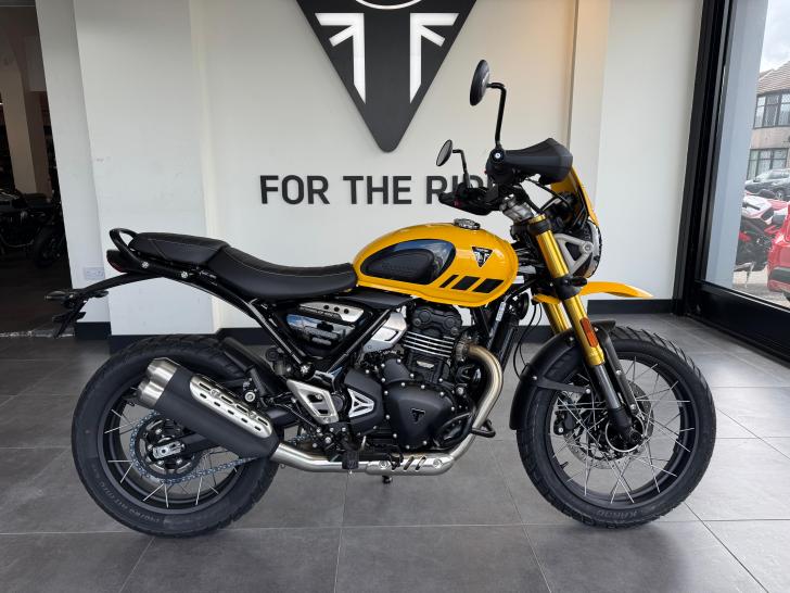 Triumph SCRAMBLER 400 XC