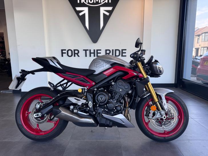Triumph STREET TRIPLE 765 RX
