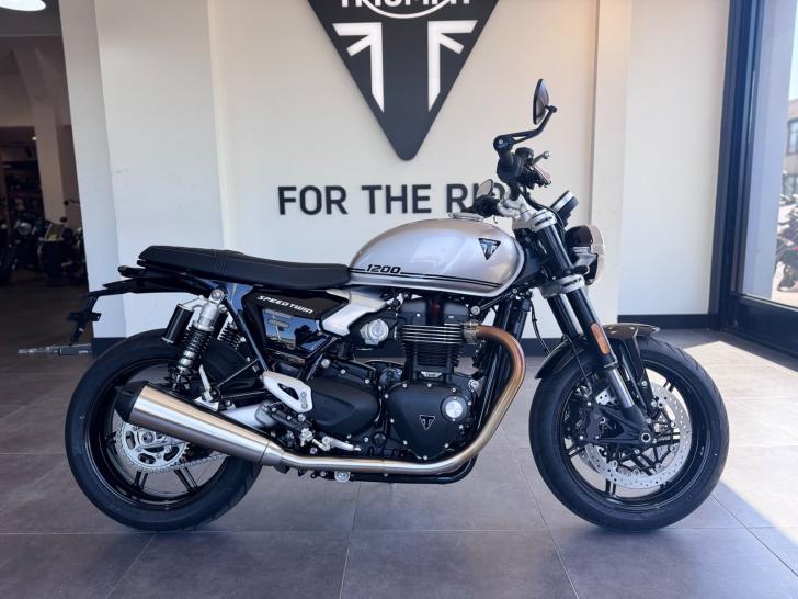 Triumph SPEED TWIN 1200
