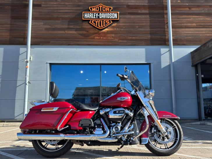 Harley-Davidson TOURING FLHR ROAD KING