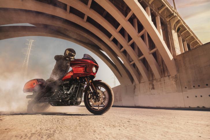 Harley-Davidson LOW RIDER ST