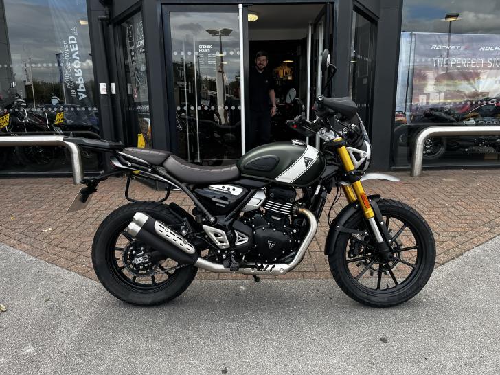 Triumph SCRAMBLER 400 X