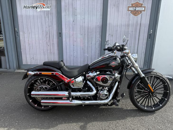 Harley-Davidson BREAKOUT 117 