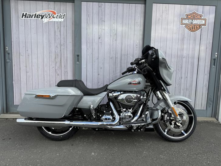 Harley-Davidson STREET GLIDE