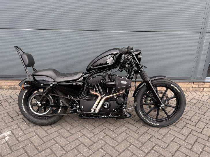 HARLEY-DAVIDSON SPORTSTER XL1200NS IRON 1200